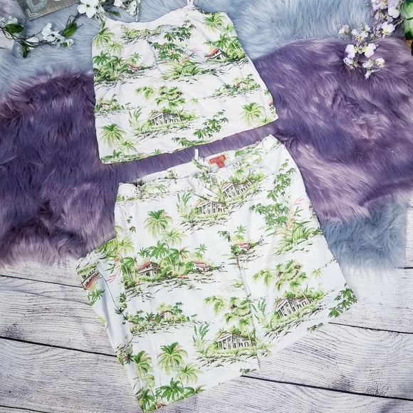Tommy Bahama Other - Tommy Bahama sleep set